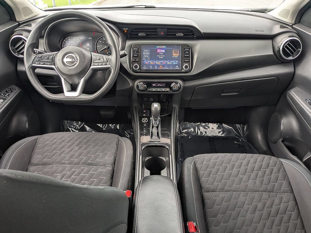 Used 2022 Aspen White Tricoat Nissan SV image 23