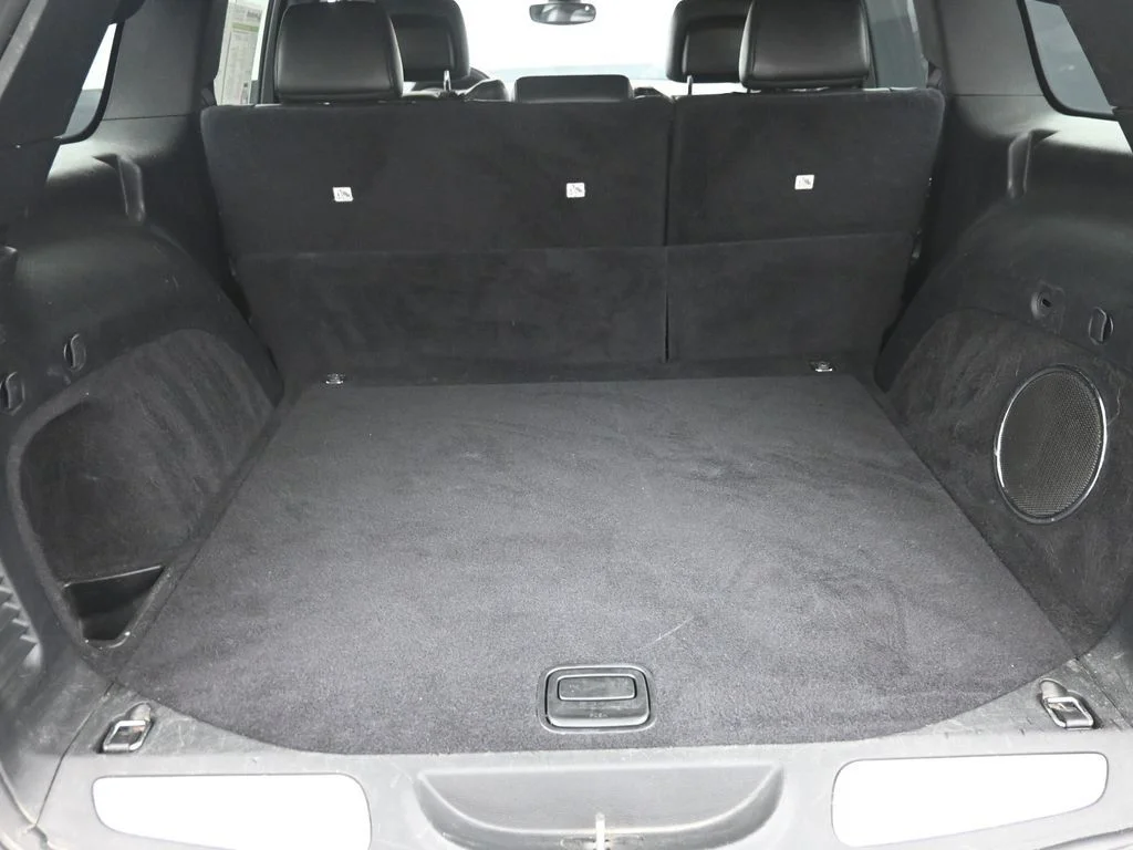 Used 2019 Gray Jeep Limited image 11