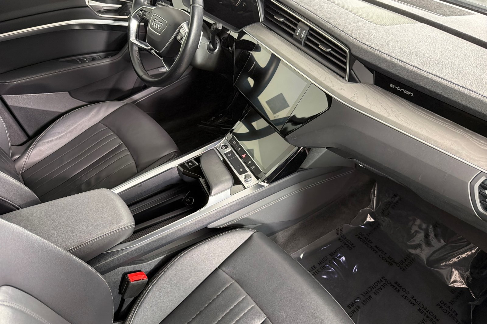 Used 2024 Manhattan Gray Metallic Audi Premium quattro image 15
