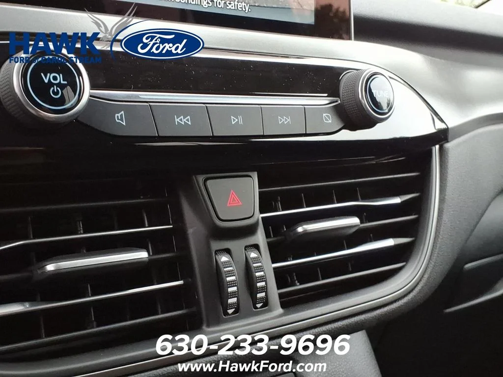 Used 2024 Silver Ford Active image 10