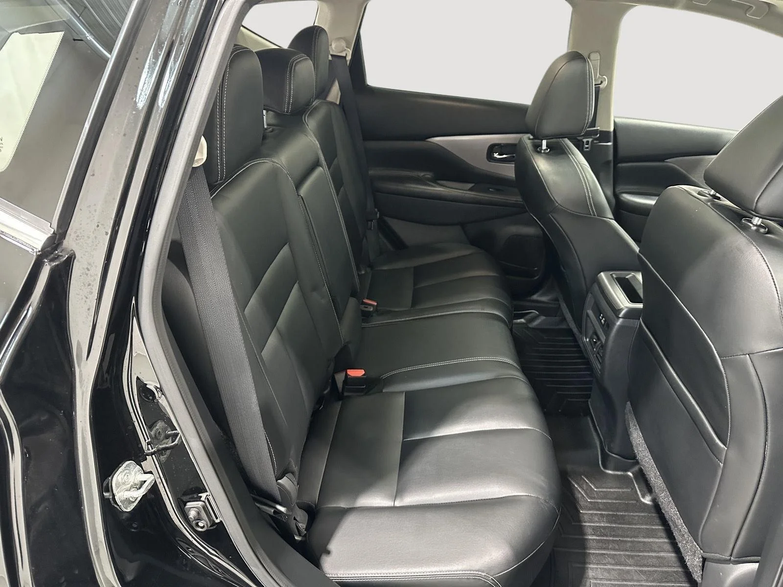 Used 2023 Black Nissan SV image 27