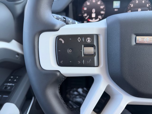 New 2026 Fuji White Land Rover S image 22