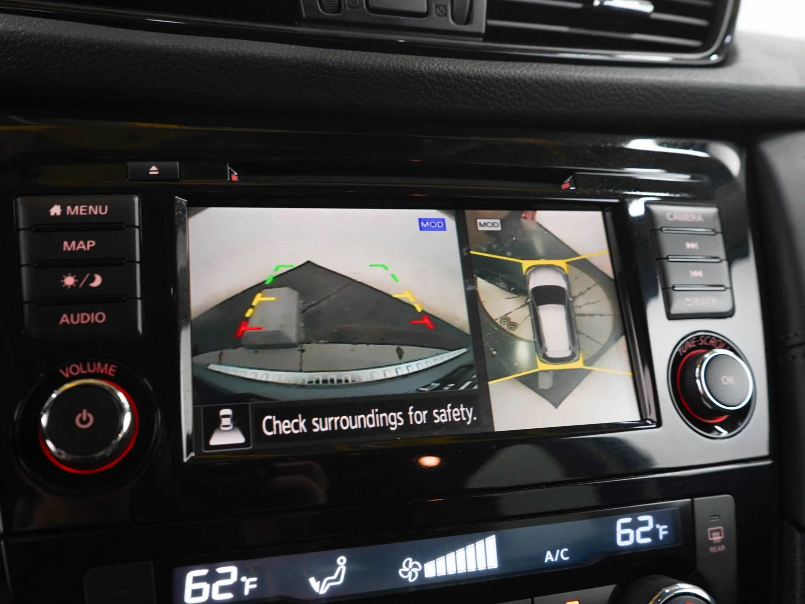 Used 2020 Gun Metallic Nissan SL image 30