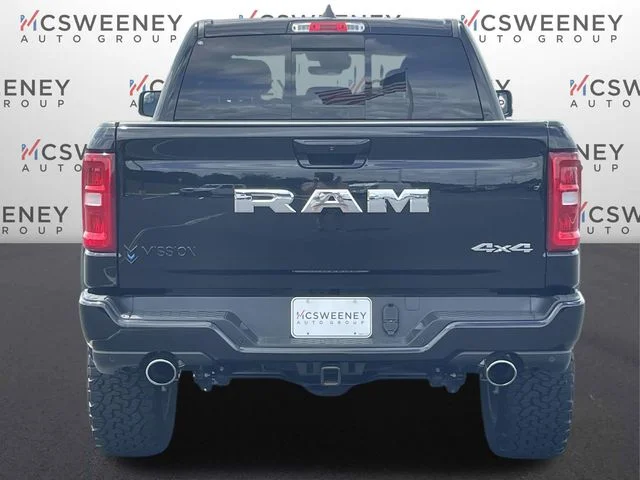 New 2025 Diamond Black Crystal Pearl-Coat Exterior Paint RAM Big Horn/Lone Star image 4