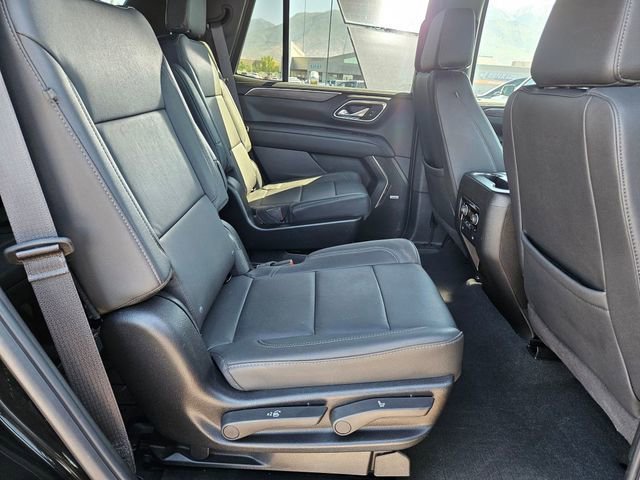 Used 2024 Black Chevrolet Z71 image 30