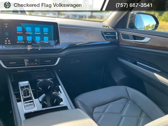 New 2026 Black Volkswagen 2.0T SE w/Technology image 45
