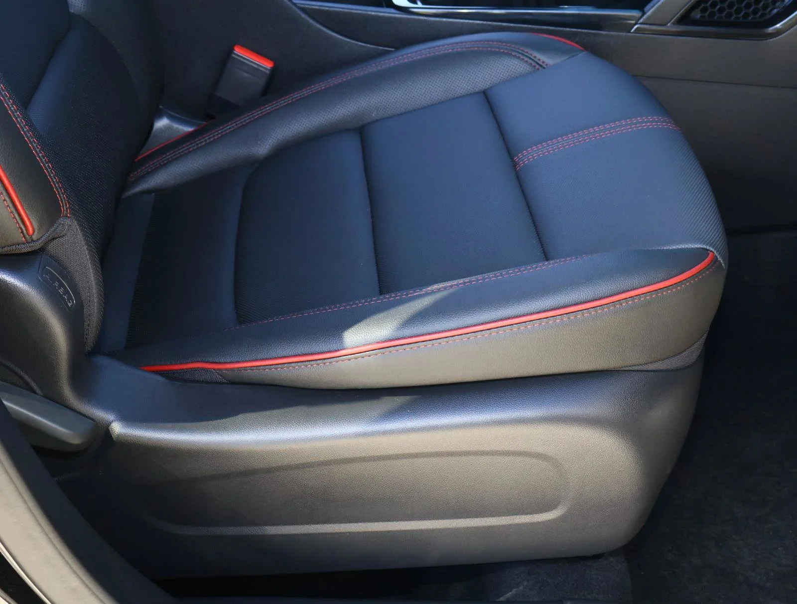 Used 2026 Mosaic Black Metallic Chevrolet RS image 17