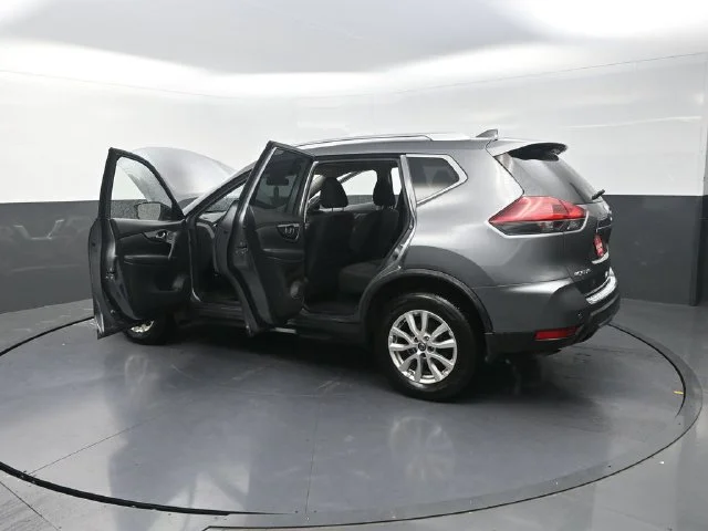 Used 2019 Gray Nissan SV image 43