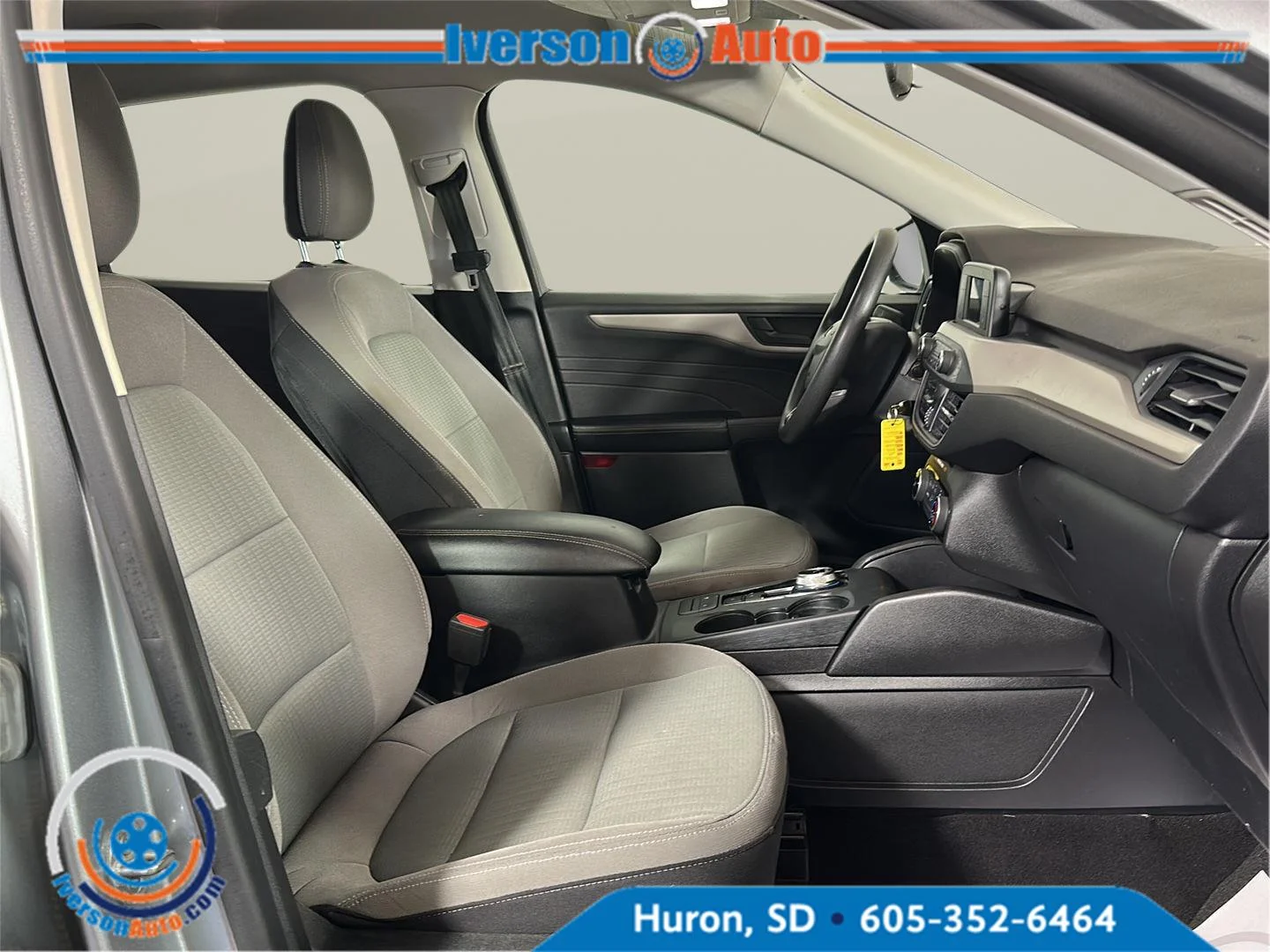 Used 2022 Iconic Silver Ford S image 29