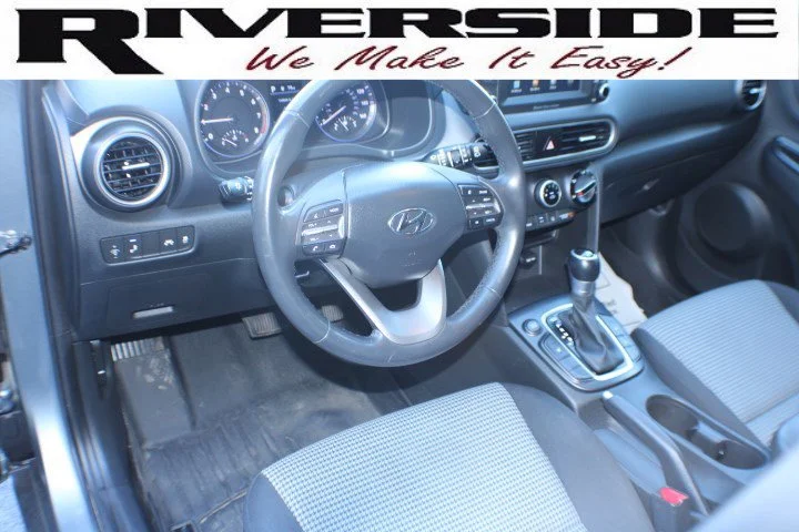Used 2021 Sonic Silver Hyundai SEL image 7