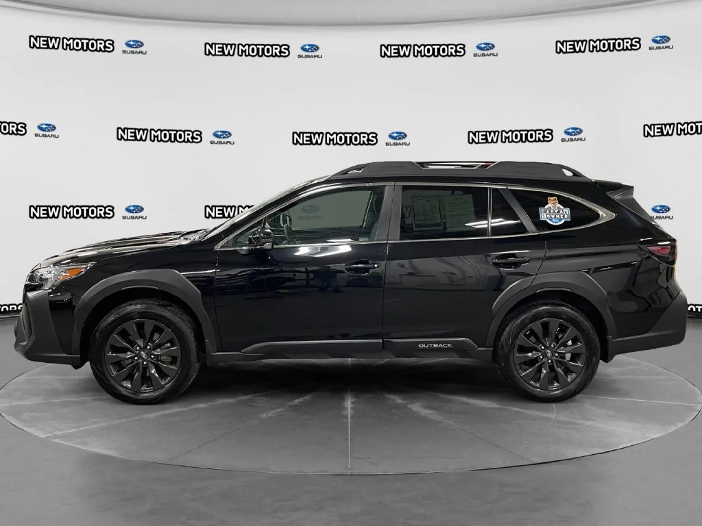 Used 2025 Crystal Black Silica Subaru Limited XT image 2
