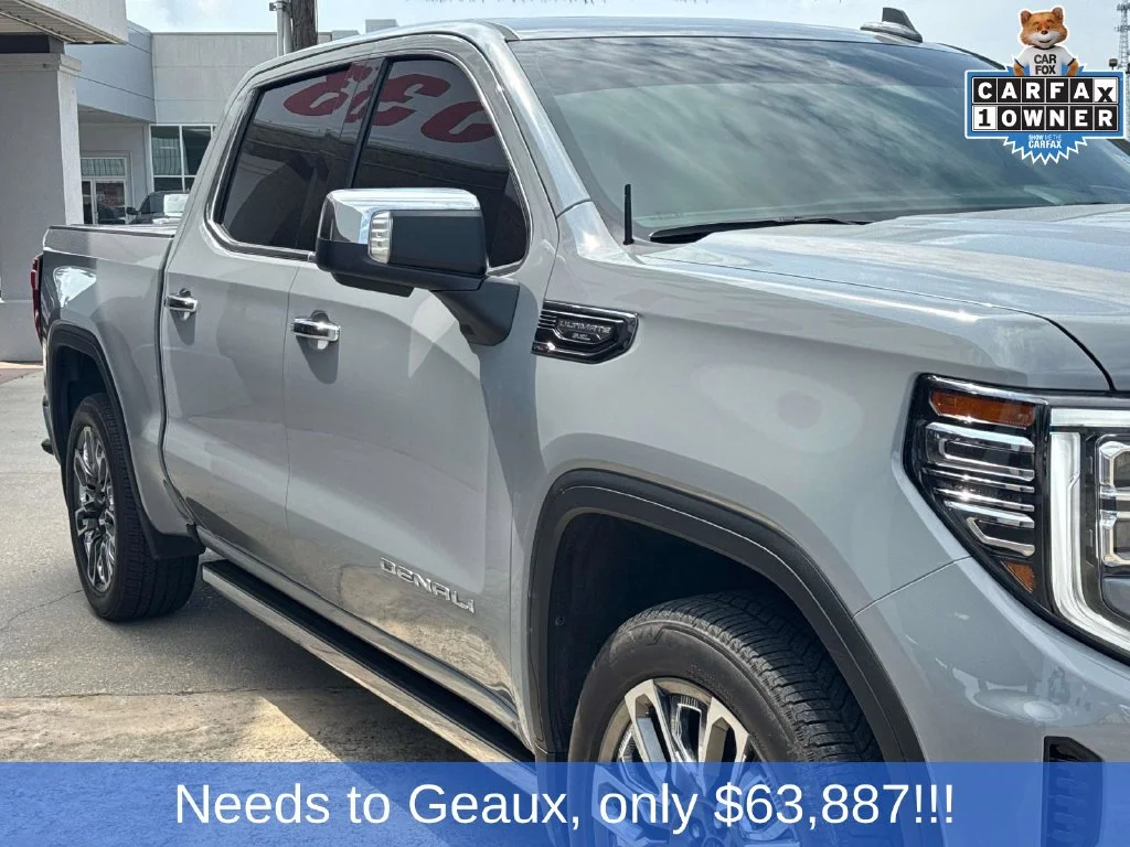 Used 2025 Gray GMC Denali Ultimate image 3