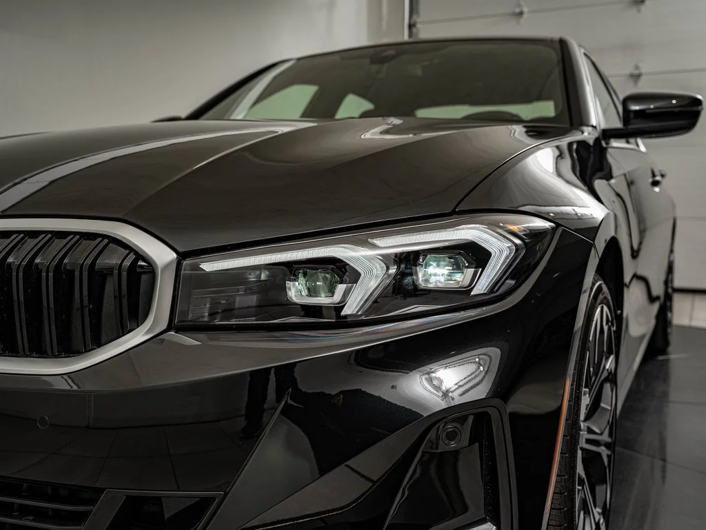 New 2026 Black Sapphire Metallic BMW 330i xDrive image 15