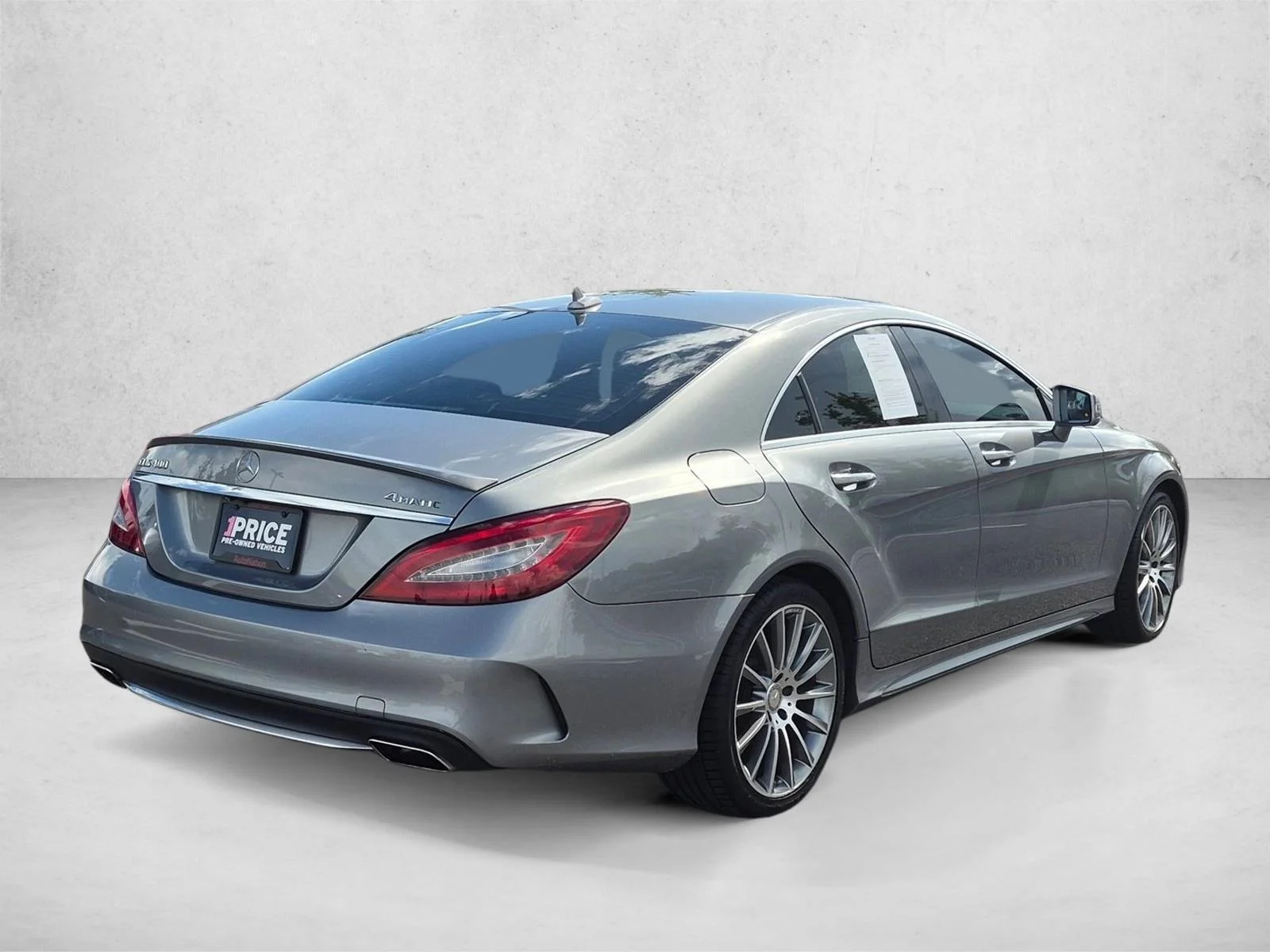 Used 2015 White Mercedes-Benz CLS 400 image 5
