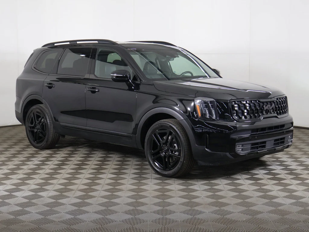 Certified Used 2025 Black Kia SX-Prestige X-Line image 71