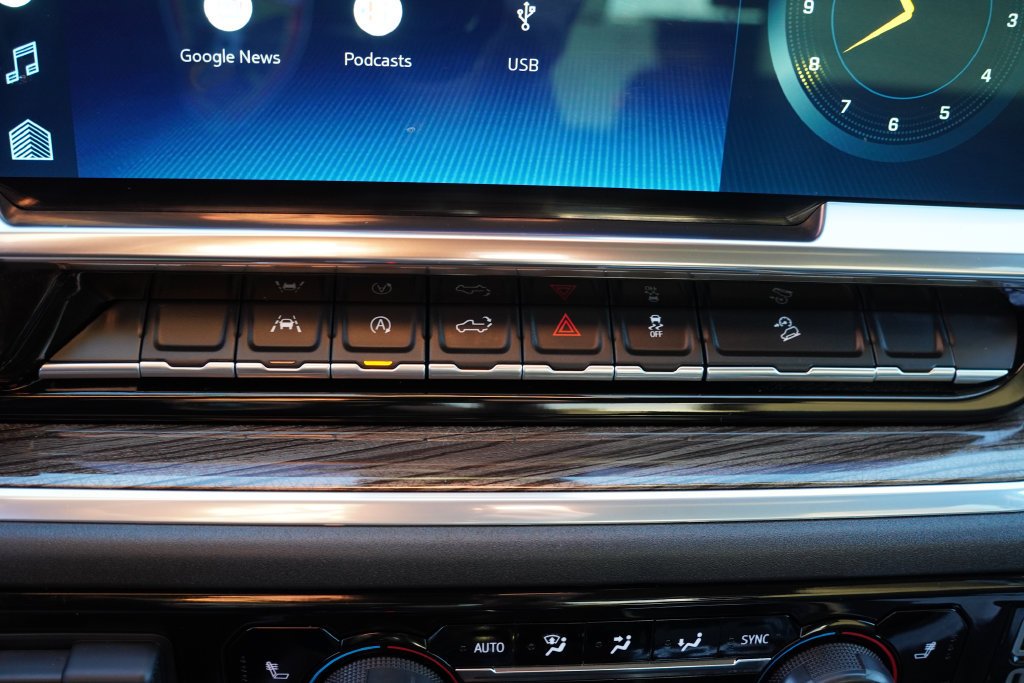 2022 Chevrolet Silverado 1500 LT - Photo 26