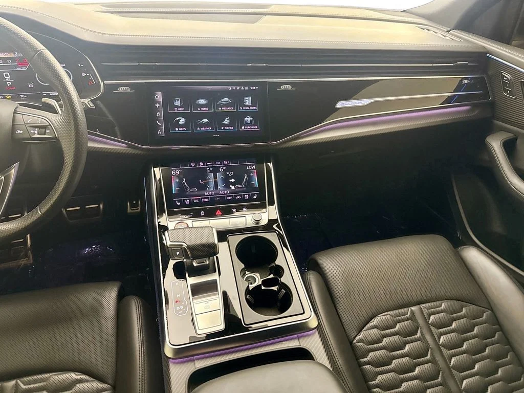 2023 Audi RS Q8 Base - Photo 24