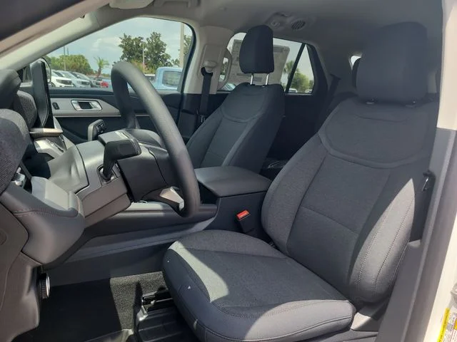 New 2026 White Metallic Ford Active image 20