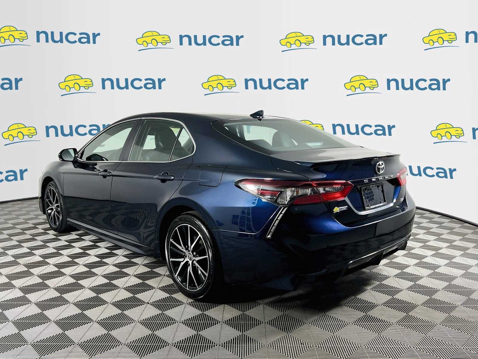 Used 2021 Galactic Aqua Mica Toyota SE image 5