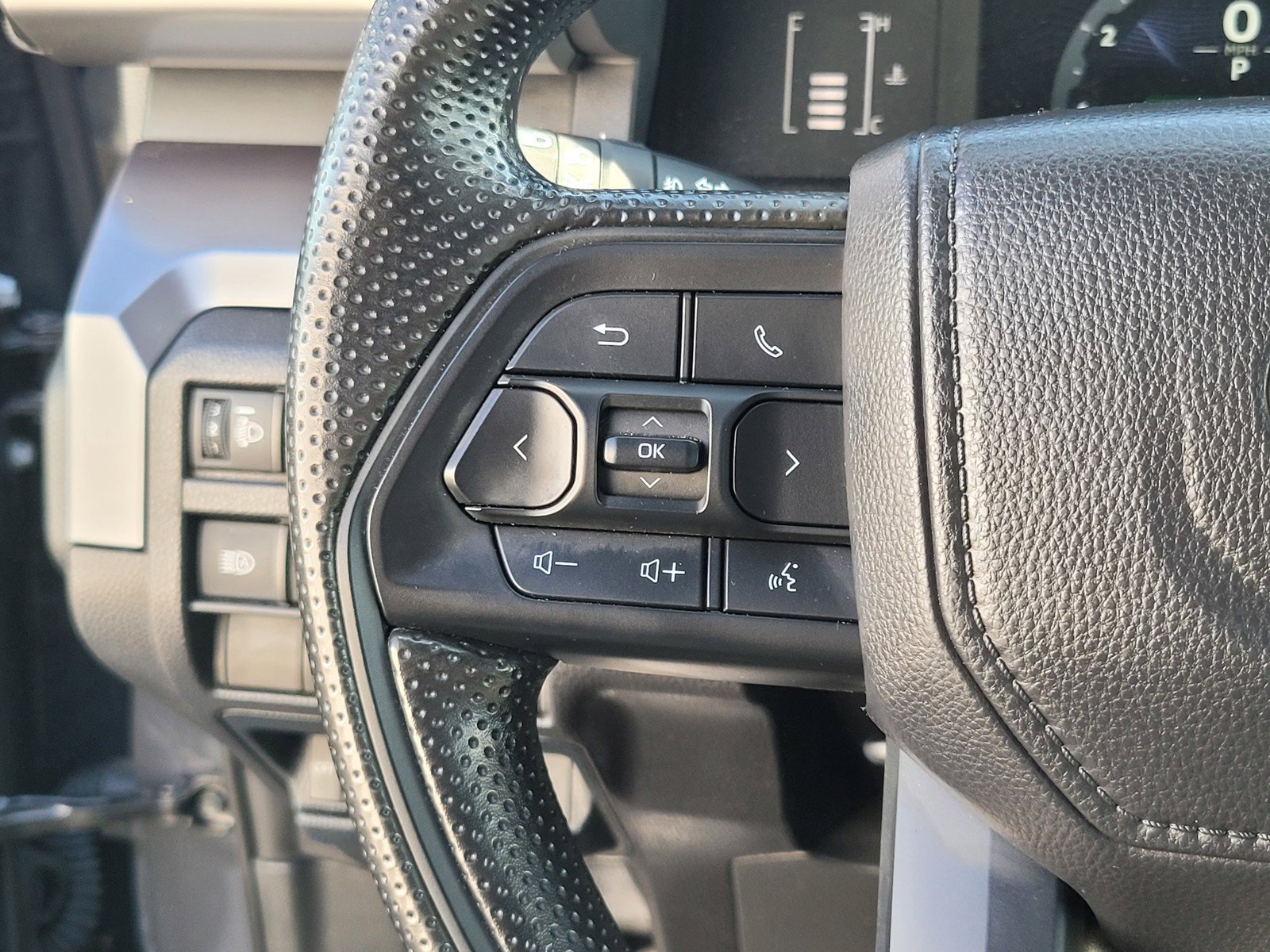 Used 2025 Black Toyota  image 25