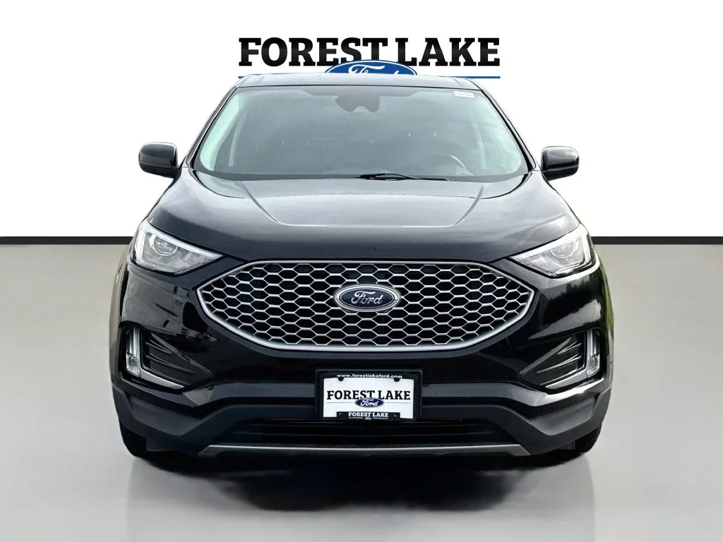 Certified Used 2024 Agate Black Metallic Ford SEL image 2