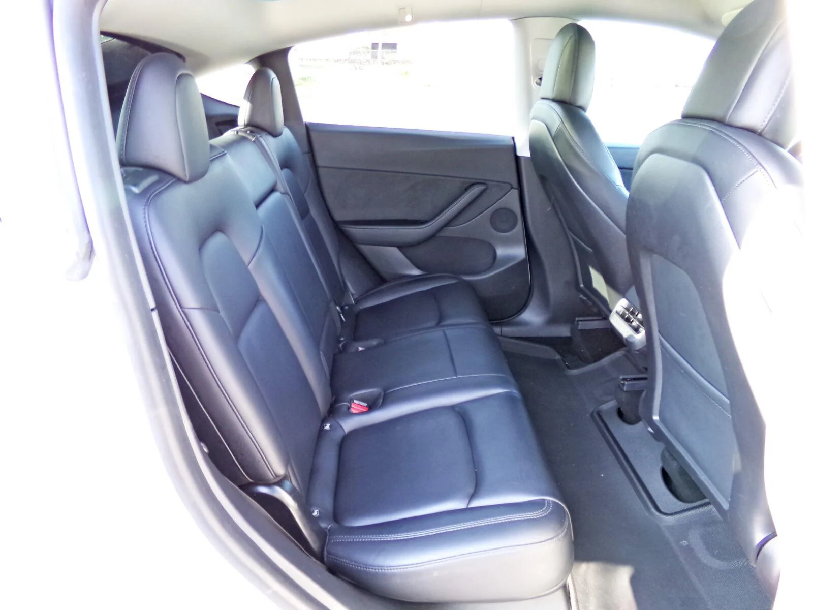 Used 2021 Pearl White Multi-Coat Tesla Long Range image 13