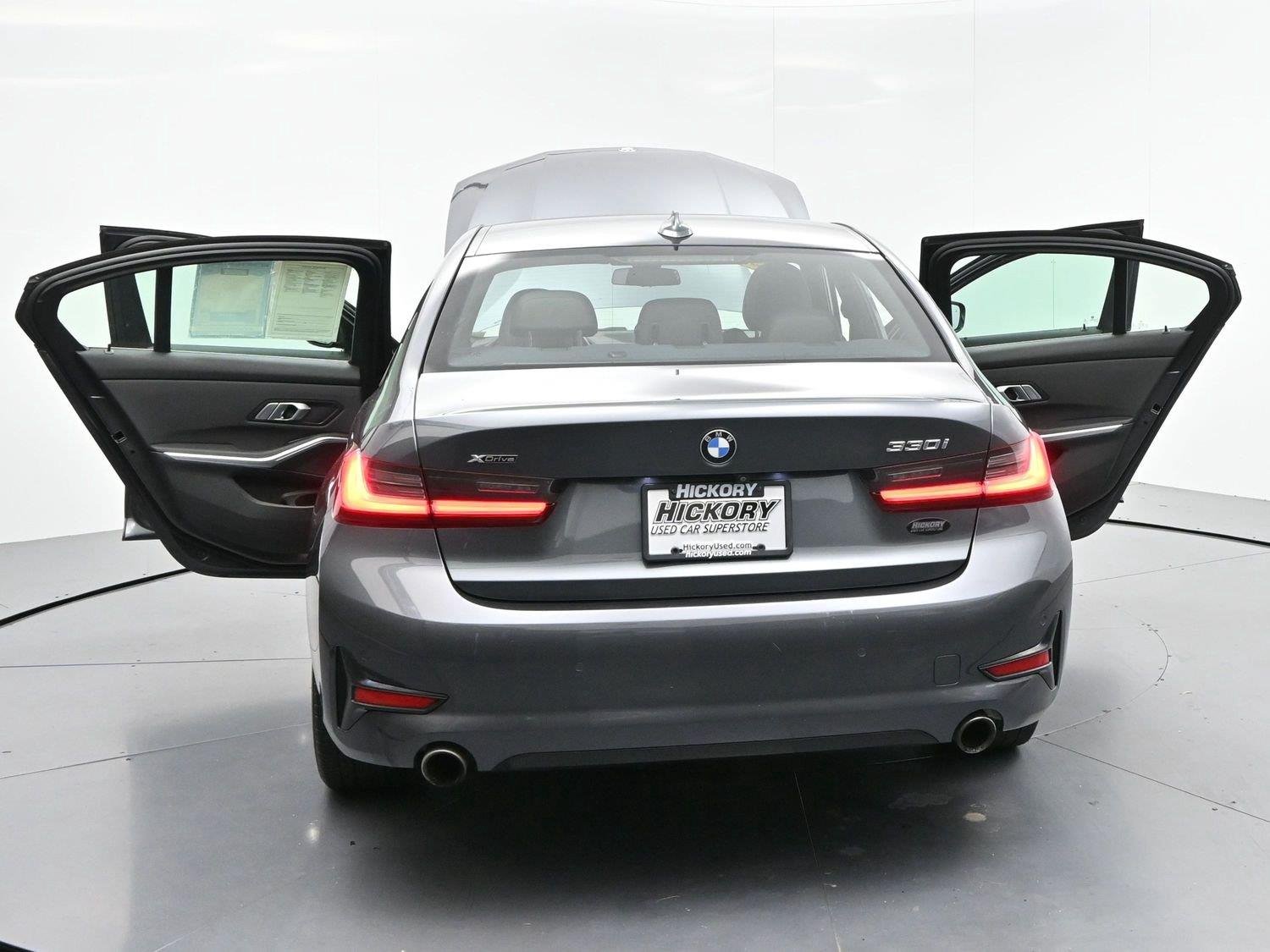 Used 2021 Mineral Gray Metallic BMW 330i xDrive image 41