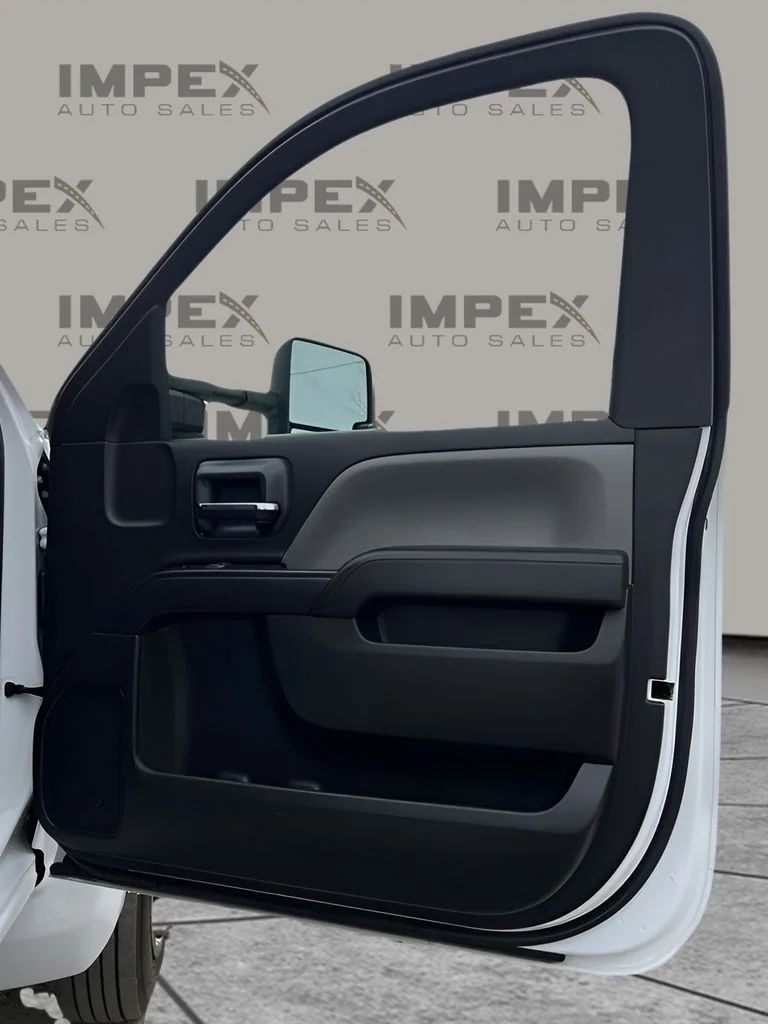 Used 2020 White Chevrolet Work Truck image 31