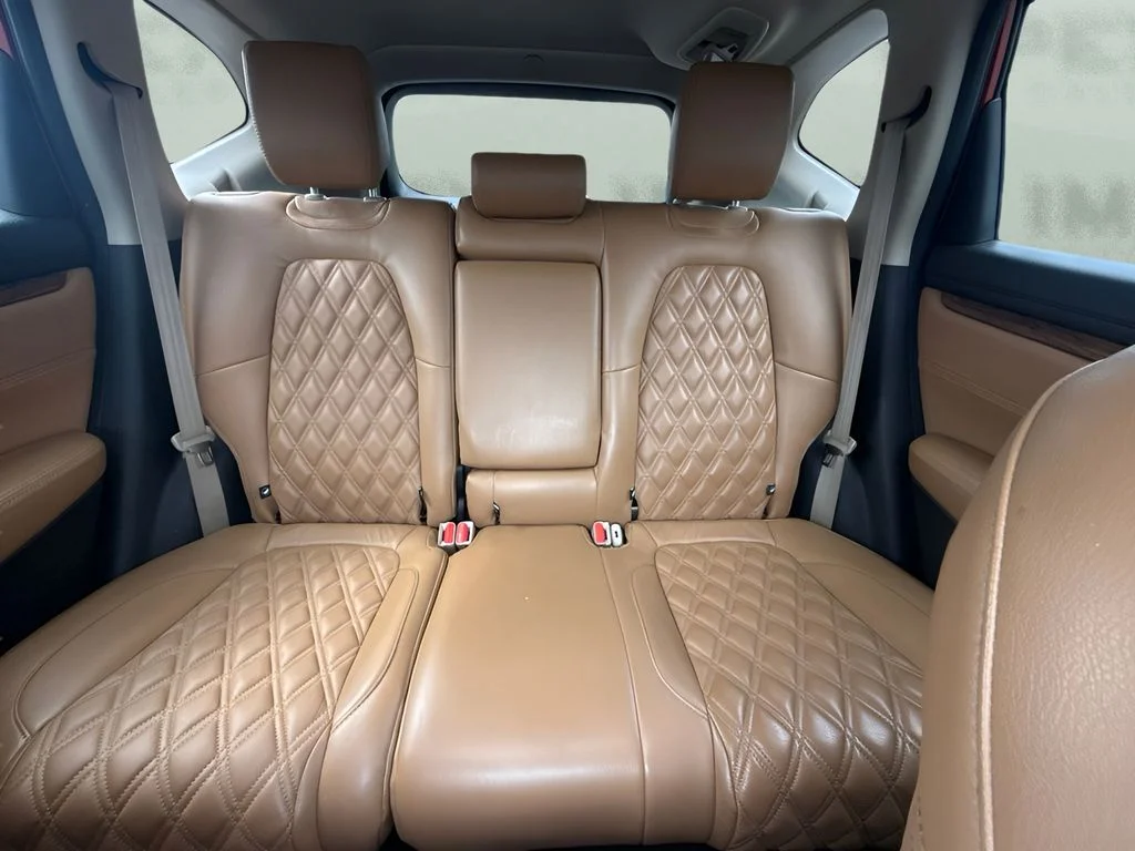 Used 2018  Honda EX image 7