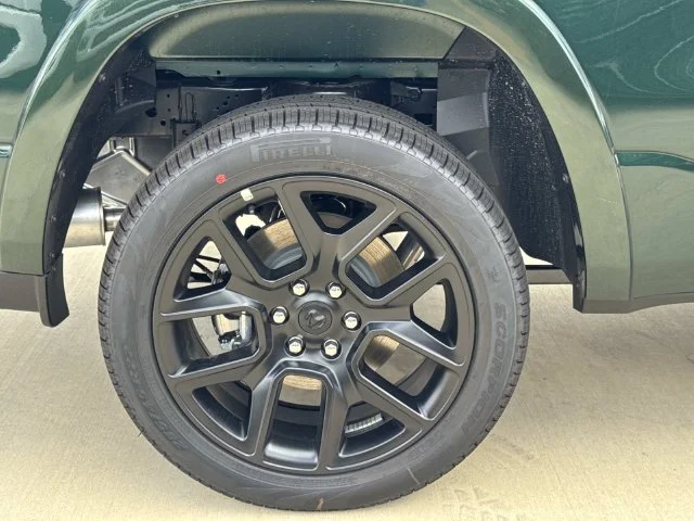 New 2027 Serrano-Green Metallic Exterior Paint RAM Laramie image 23