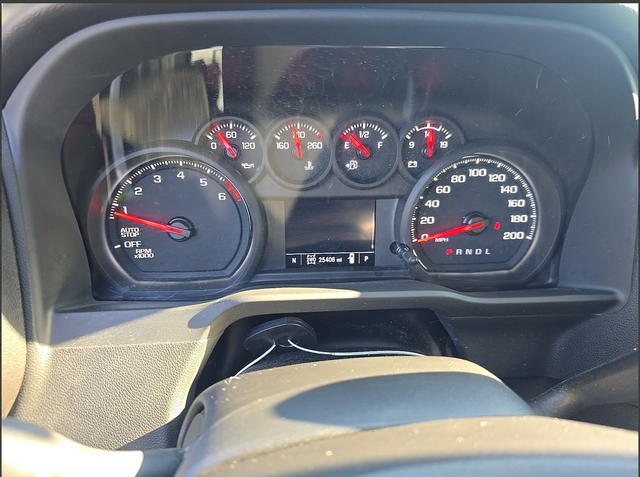 Used 2024 White Chevrolet Custom image 23