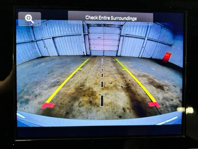 Used 2025 White Jeep Altitude X image 15