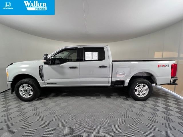 Used 2025 White Ford XLT image 4