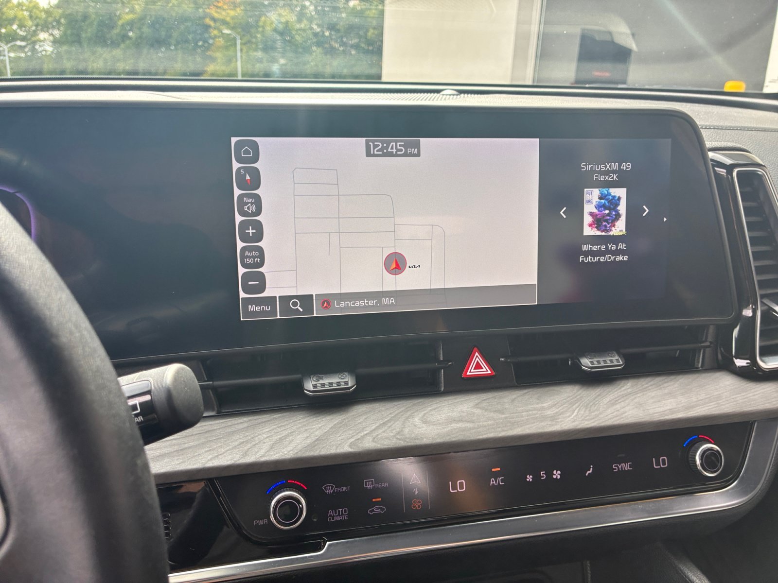 Used 2024 Glacial White Pearl Kia X-Line image 20