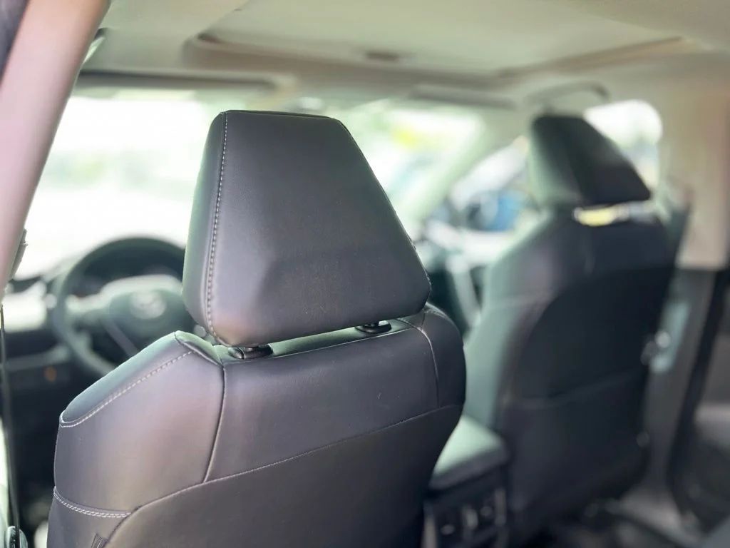 Used 2022 Black Toyota XLE Premium image 18
