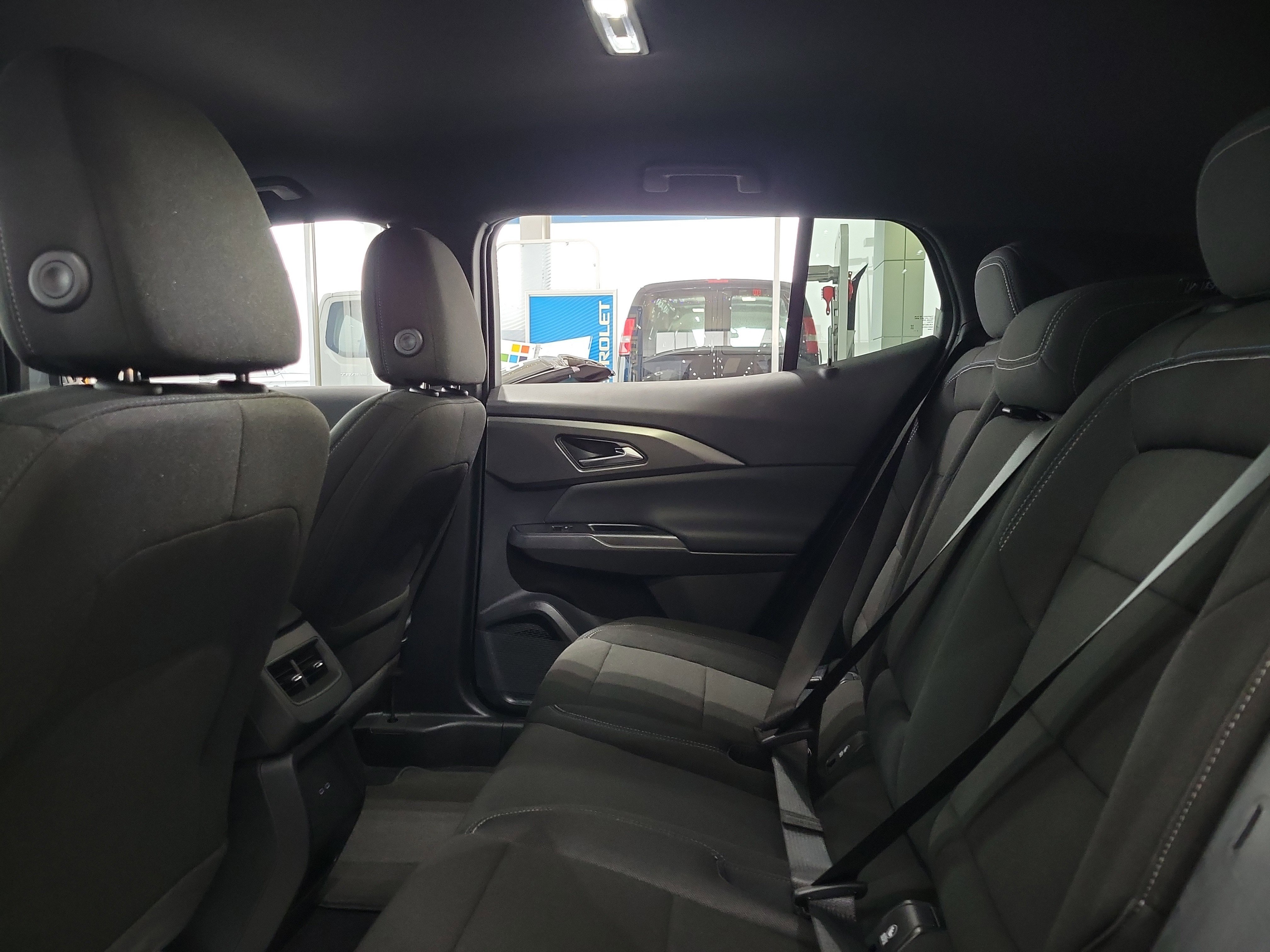 2026 Chevrolet Equinox EV 1LT - Photo 11