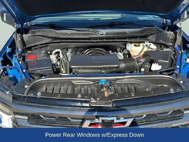 Used 2023 GLACIER BLUE METALLIC Chevrolet ZR2 image 27