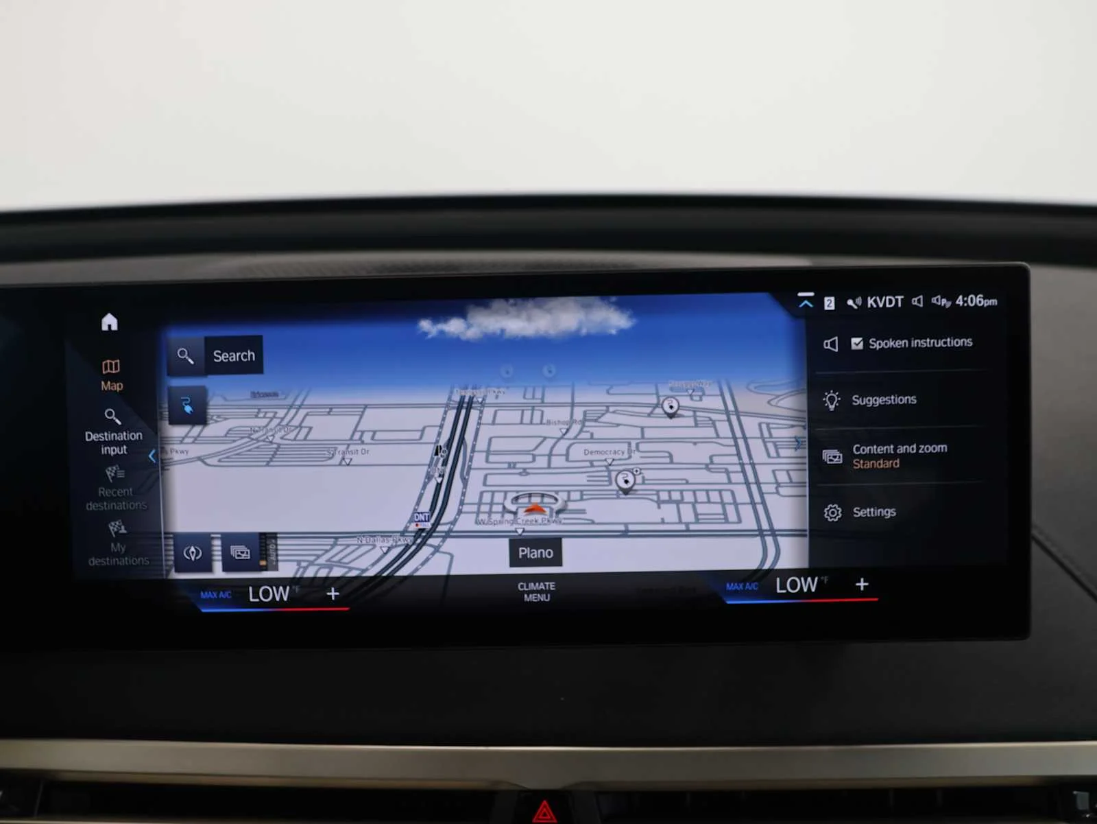 Used 2023 Black Sapphire Metallic BMW xDrive50 image 17