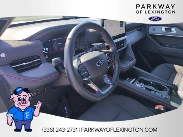 Used 2025 Gray Ford ST-Line image 16