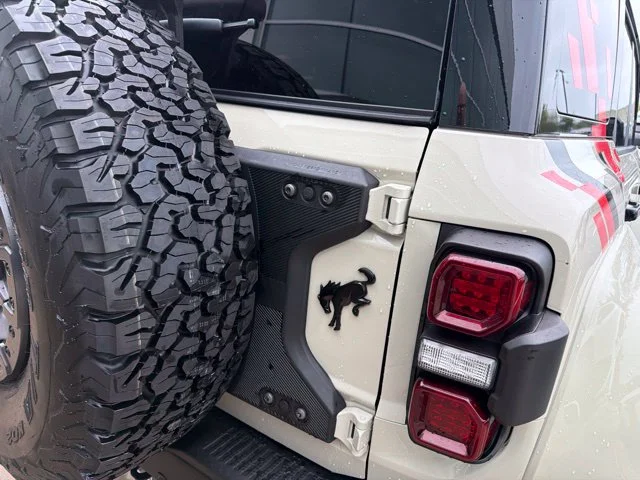 Used 2025 Beige Ford Raptor image 6
