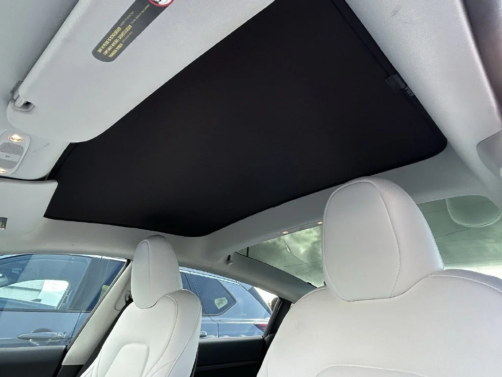 Used 2023 Pearl White Multi-Coat Tesla Base image 31