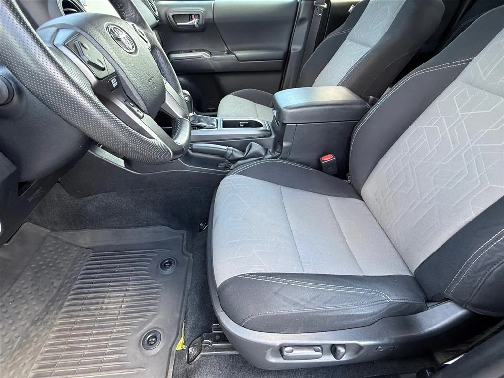 Certified Used 2023 Ice Toyota TRD Off-Road V6 image 13