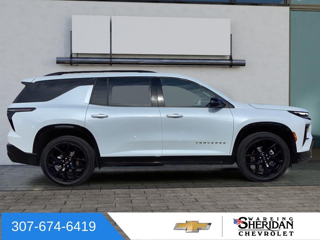 Used 2026 Polar White Tricoat Chevrolet RS image 3