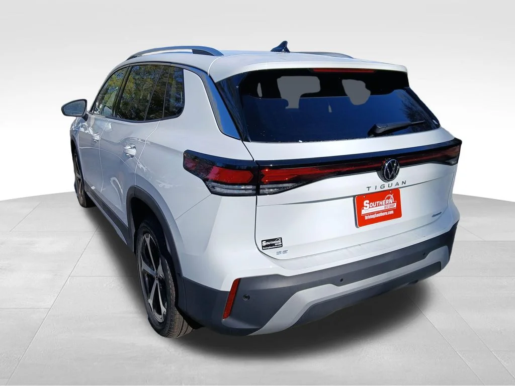 New 2026 White Volkswagen 2.0T SE image 3