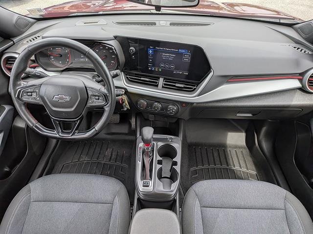 2025 Chevrolet Trax RS - Photo 14