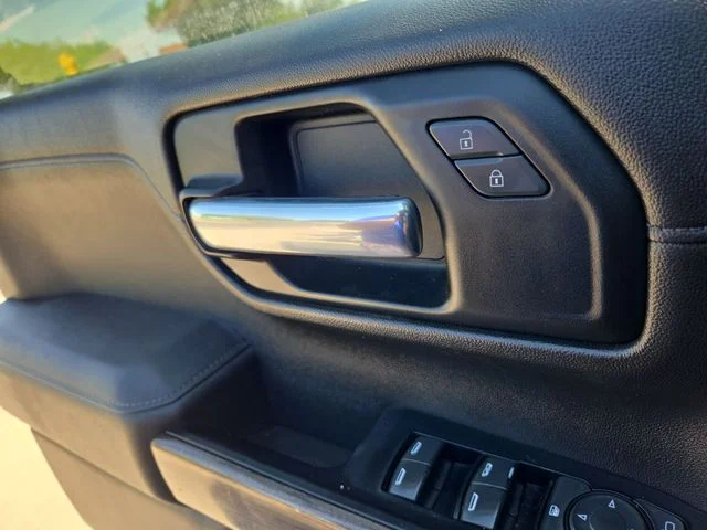Used 2019 Black Chevrolet LT image 14