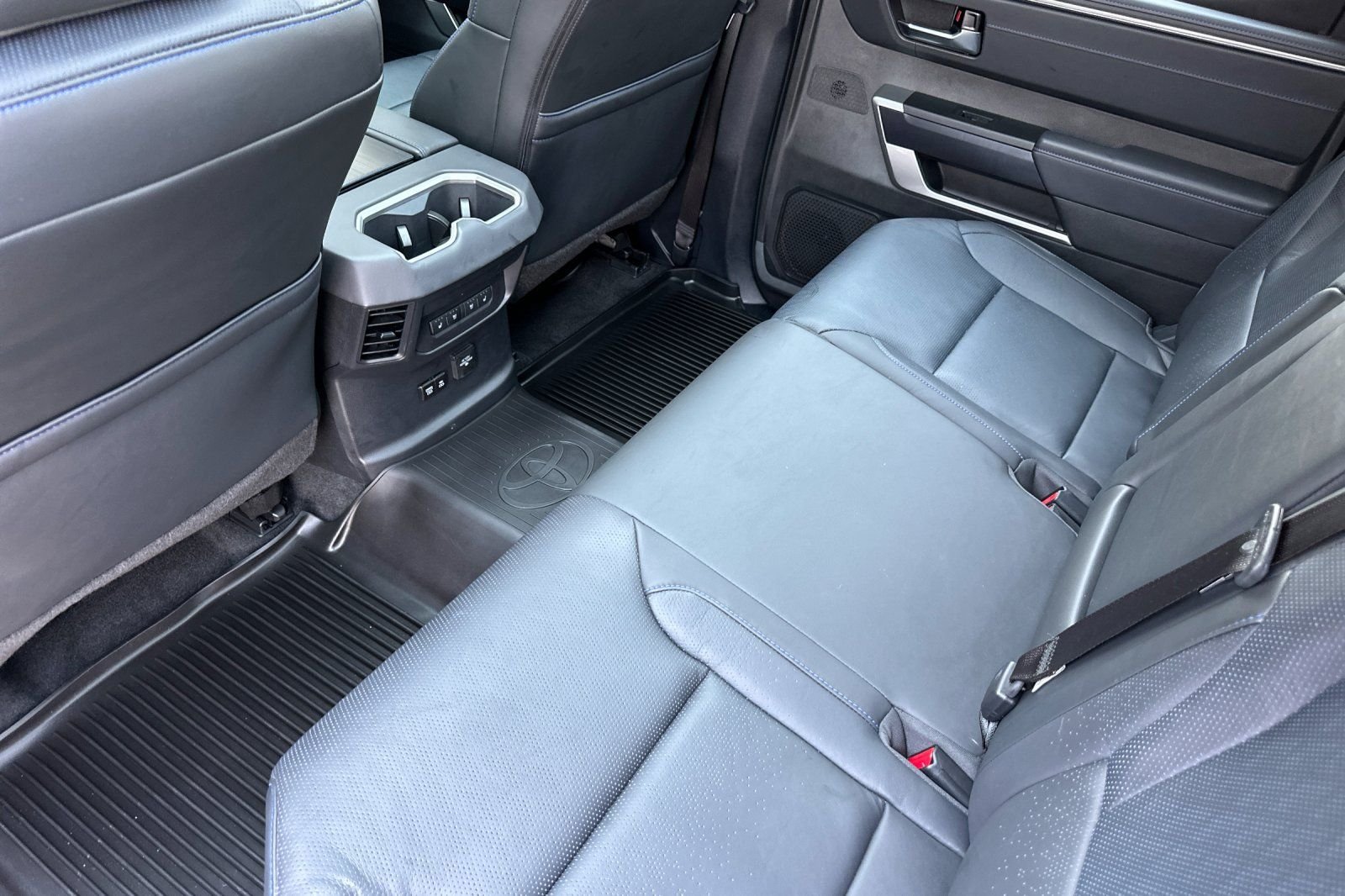 Used 2024 Silver Toyota Platinum image 12