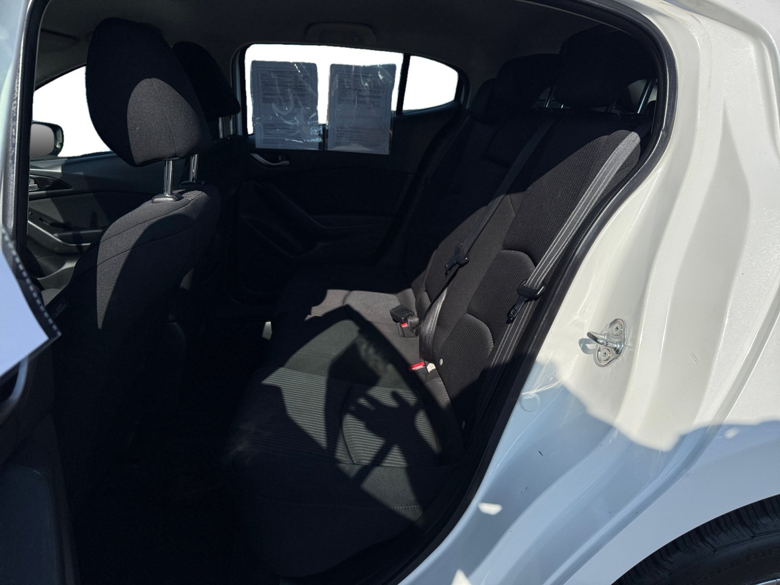 Used 2015 Snowflake White Pearl Mazda i Touring image 16