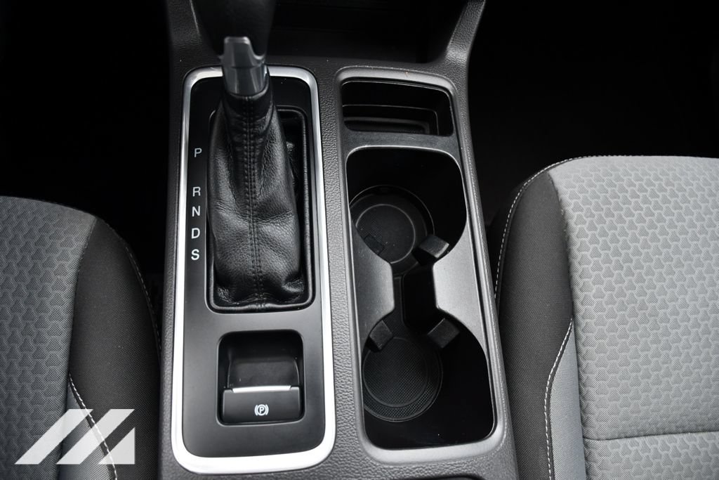 Used 2017 Gray Ford SE image 18