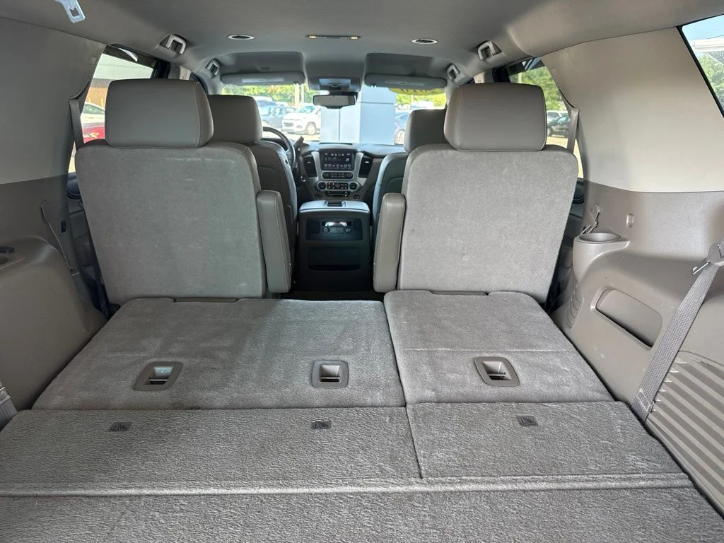 Used 2016 White GMC SLT image 43